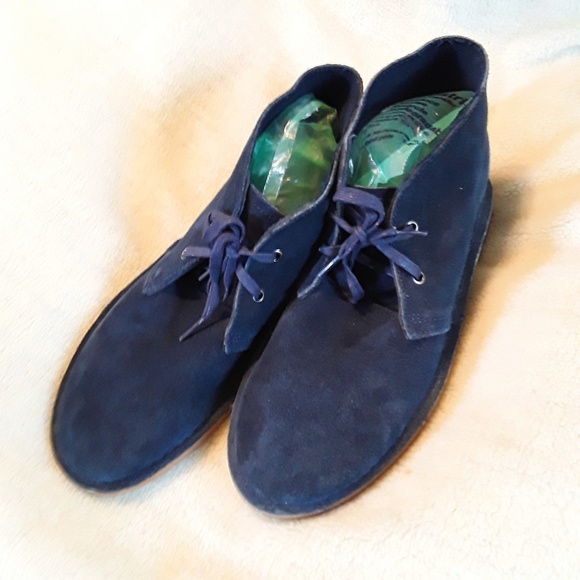 mens blue suede chukka boots